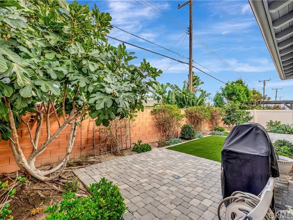 14432 Windfall Lane, Huntington Beach CA 92647