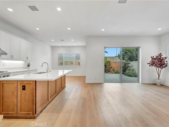 14432 Windfall Lane, Huntington Beach CA 92647