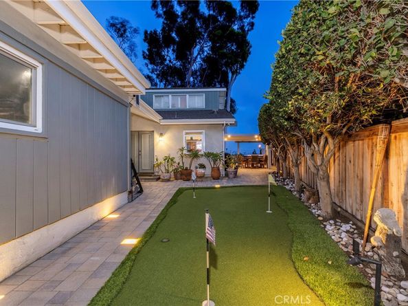 18446 Gina Lane, Huntington Beach CA 92646