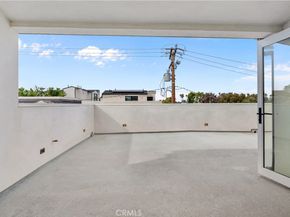 319 1/2 Jasmine, Corona Del Mar CA 92625