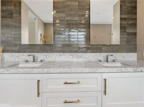 319 1/2 Jasmine, Corona Del Mar CA 92625