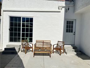 1818 W 81st, Los Angeles CA 90047