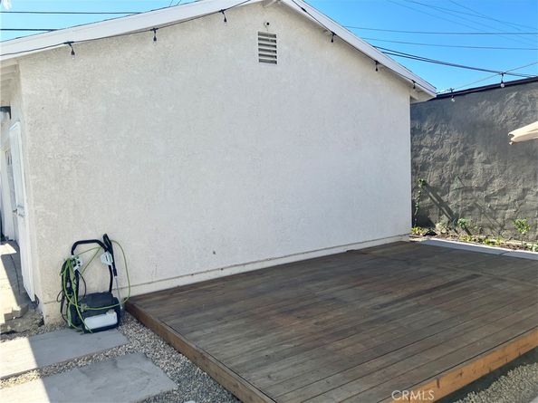 1818 W 81st, Los Angeles CA 90047