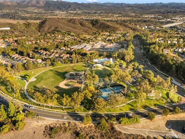 5 Via Taliana, Rancho Santa Margarita CA 92688