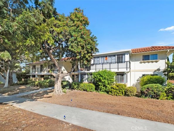 2118 Via Puerta #D, Laguna Woods CA 92637