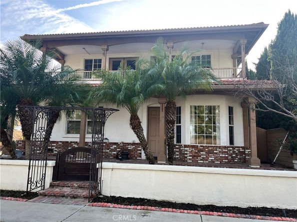 267 MESA Drive, Costa Mesa CA 92627