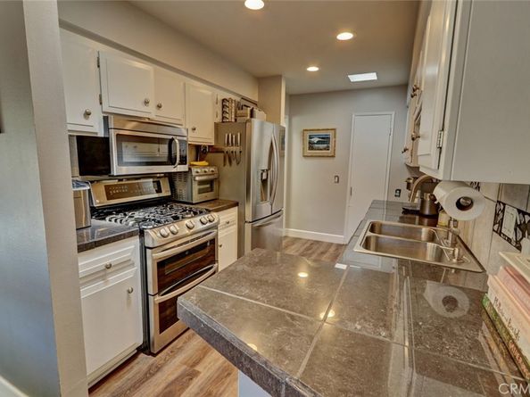 21335 Bay Crest Circle, Huntington Beach CA 92646