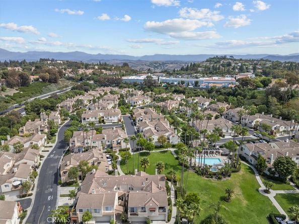 4 Chandon, Laguna Niguel CA 92677