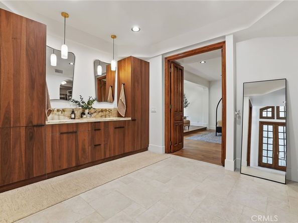752 N Rodeo Drive, Orange Park Acres CA 92869