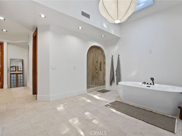 752 N Rodeo Drive, Orange Park Acres CA 92869