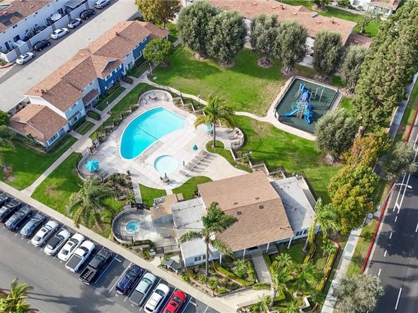 19843 Coventry, Huntington Beach CA 92646