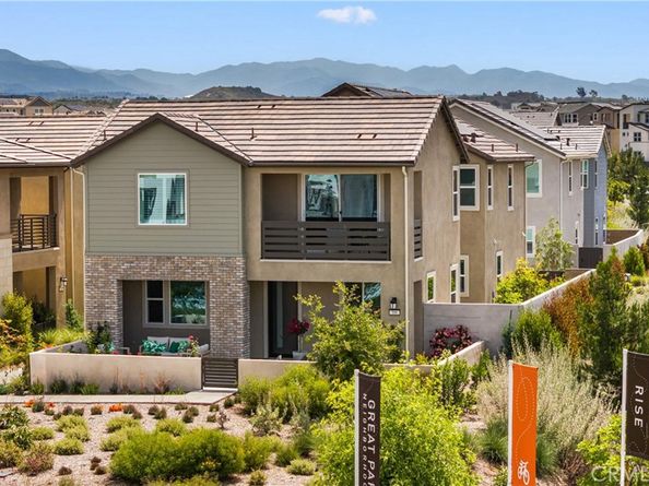 306 Treble, Irvine CA 92618