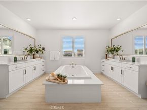 306 Treble, Irvine CA 92618