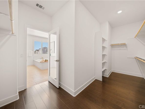 306 Treble, Irvine CA 92618