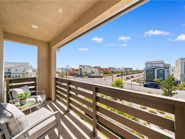 306 Treble, Irvine CA 92618