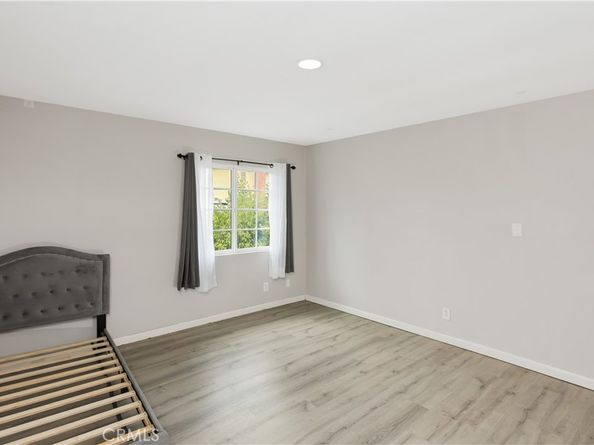 30 Country Wood, Phillips Ranch CA 91766