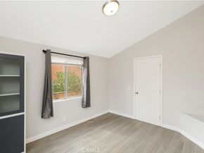 30 Country Wood, Phillips Ranch CA 91766