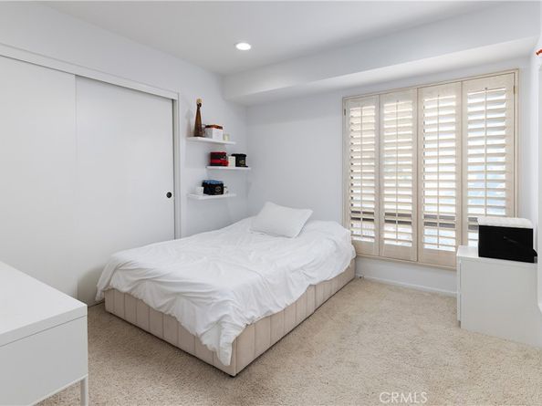 9 Flores, Irvine CA 92612