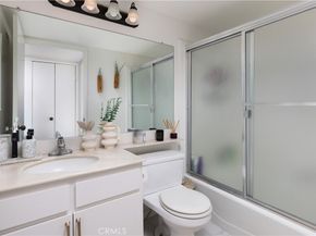 9 Flores, Irvine CA 92612