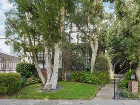 713 9th Street 3, Santa Monica CA 90402
