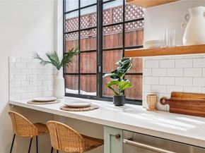 713 9th Street 3, Santa Monica CA 90402