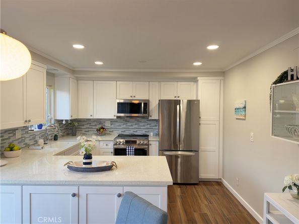 8142 Foxhall Drive, Huntington Beach CA 92646