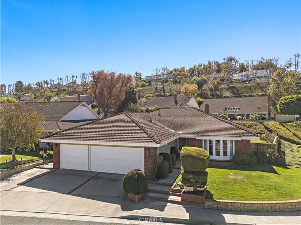 450 S Mountain Glen Road, Anaheim Hills CA 92807