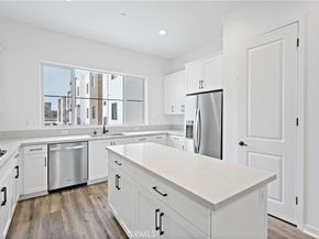 127 Culture, Irvine CA 92618