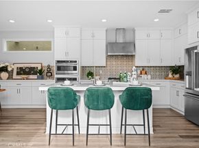 362 Chorus, Irvine CA 92618