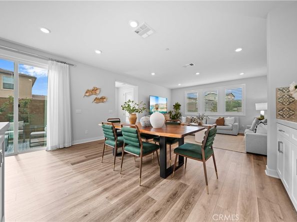 362 Chorus, Irvine CA 92618