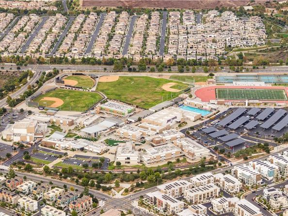 362 Chorus, Irvine CA 92618