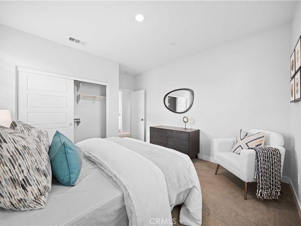 362 Chorus, Irvine CA 92618