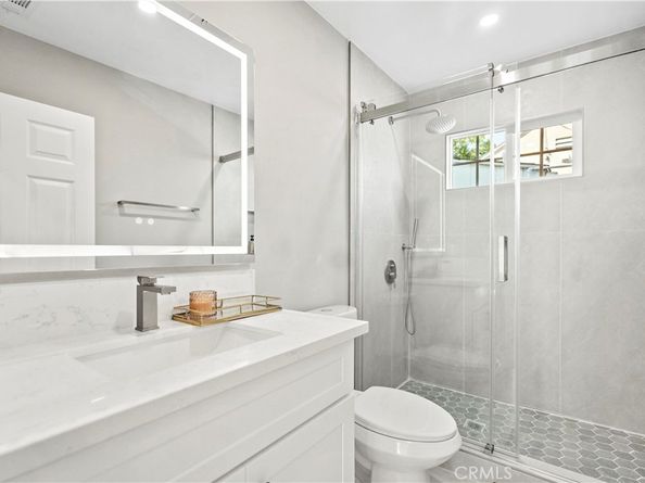 3746 Gardenia Avenue, Long Beach CA 90807