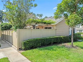 30 Fox Hollow 67, Irvine CA 92614