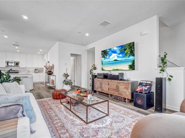 747 Spring Garden, Irvine CA 92618