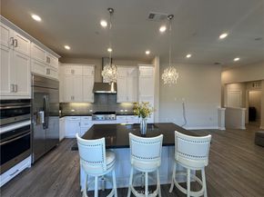 227 Carlow, Irvine CA 92618