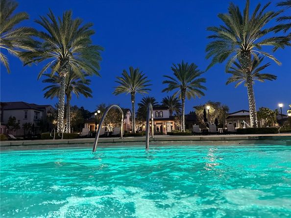 227 Carlow, Irvine CA 92618