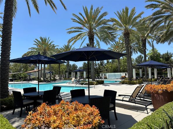 227 Carlow, Irvine CA 92618