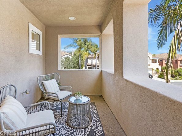 25 Santa Maria, Lake Forest CA 92610