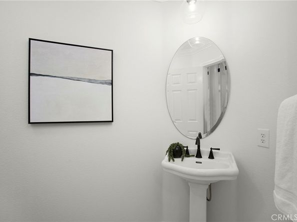 25 Santa Maria, Lake Forest CA 92610