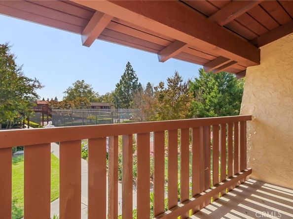 1010 W Macarthur Boulevard 24, Santa Ana CA 92707