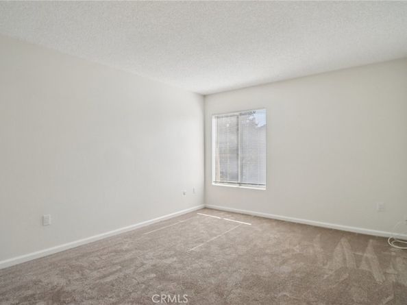 1010 W Macarthur Boulevard 24, Santa Ana CA 92707