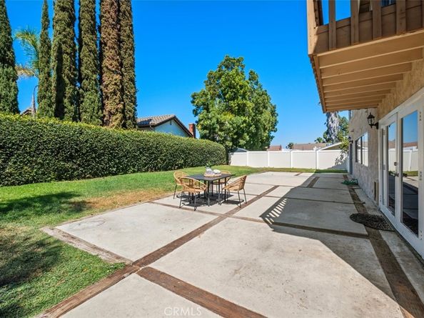 26856 La Sierra Drive, Mission Viejo CA 92691