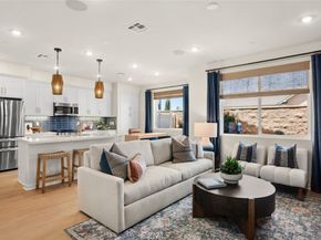 7027 Solara, Westminster CA 92683