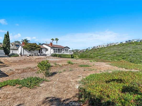 1285 Cortez Avenue, Laguna Beach CA 92651