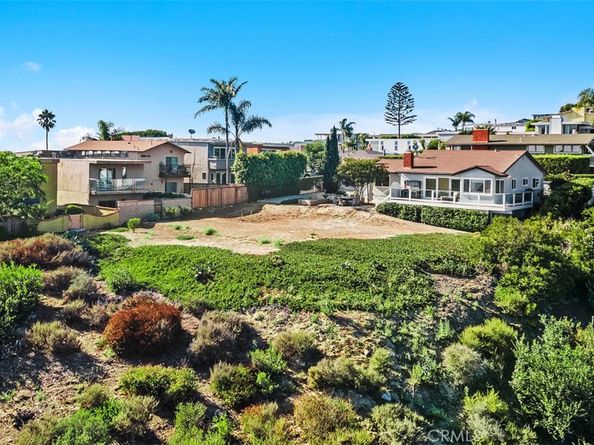 1285 Cortez Avenue, Laguna Beach CA 92651