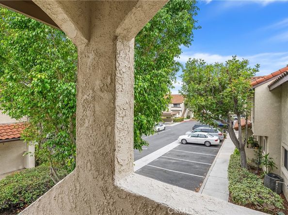 23371 #E 290 La Crescenta, Mission Viejo CA 92691