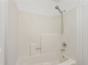 23371 #E 290 La Crescenta, Mission Viejo CA 92691