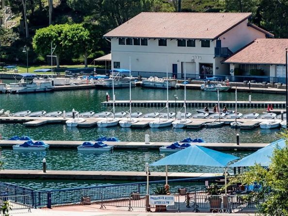 23371 #E 290 La Crescenta, Mission Viejo CA 92691