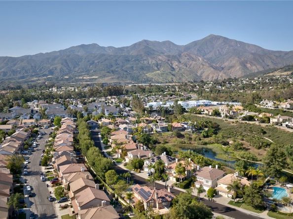 29 Hemingway Ct, Trabuco Canyon CA 92679